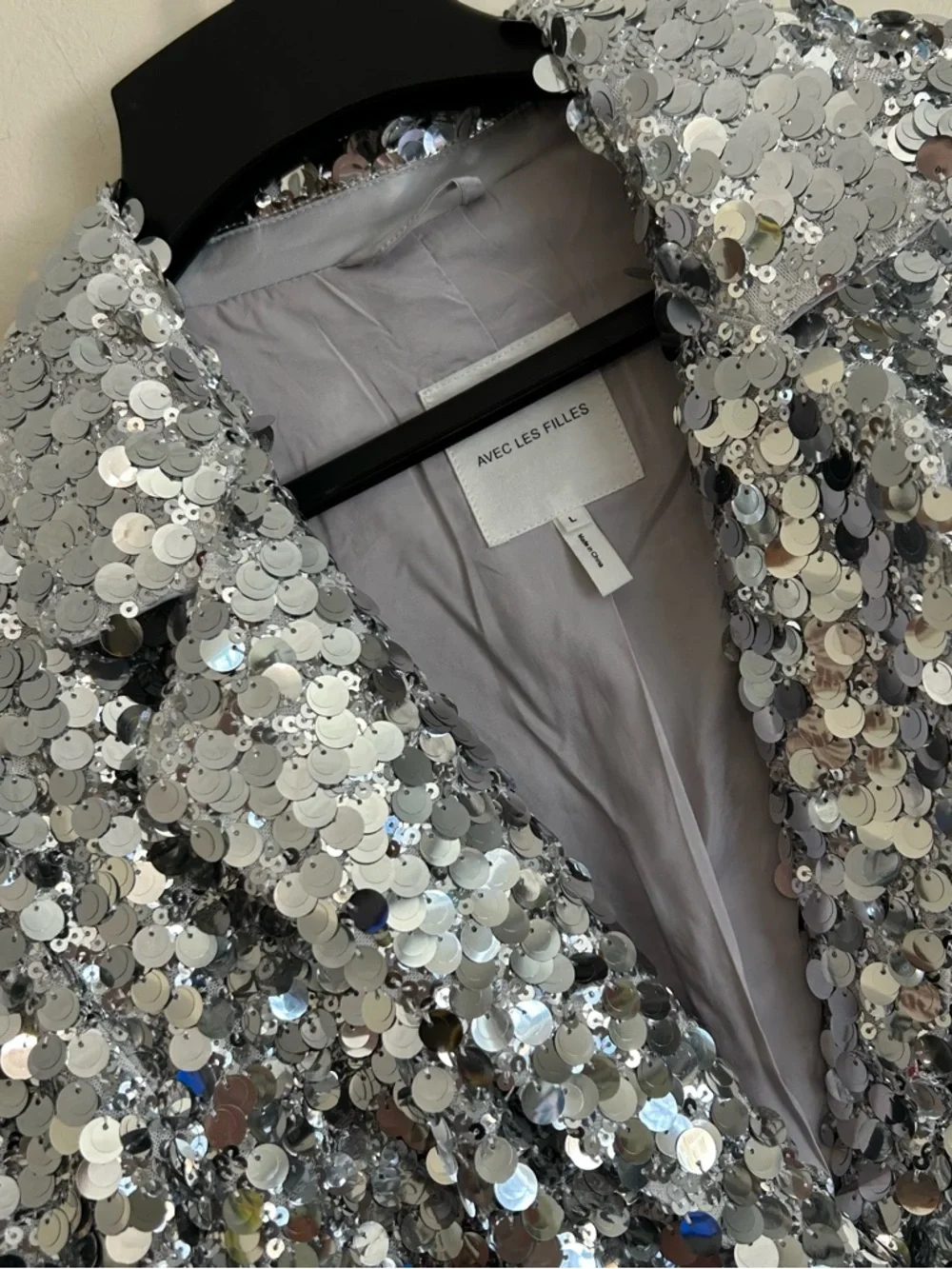 Avec Les Filles Silver Sequin Blazer Jacket - Shimmering Notch Lapel - Picture 3 of 6